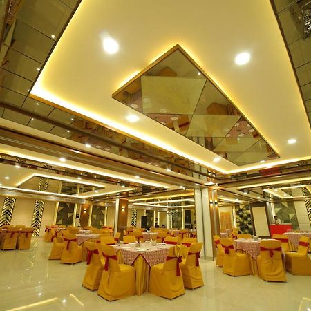 Vijay Vilas Hotel & Convention Hall Agra  Exterior photo